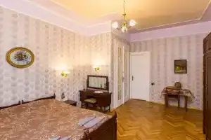 Mover Retro Apartment, Львов