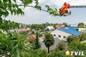 Комнаты на Грушевой, Лоо