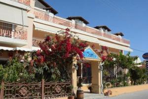 Piccadilly Studios Apartments And Restaurant, Аликес
