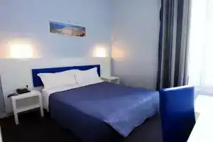 Hotel «66 Nice», Ницца