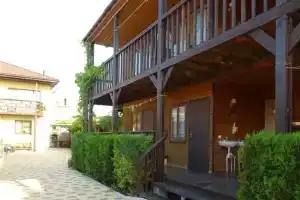 Гостевой дом «Жемчужина Холидей», Заозёрное