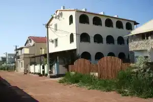 ЭллингЗолотойПесок, Мирный