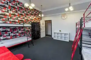 Mish Mash Hostel, Варшава