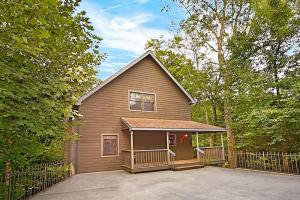 Sanctuary - 3 Br Cabin, Пиджен-Форж