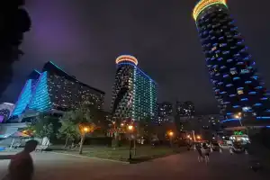 Hotel 19, Батуми