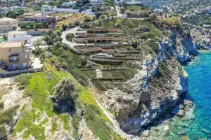 Stunning Home in Gazi, Heraklio With Outdoor Swimming Pool and 3 Bedrooms, Агия-Пелагия