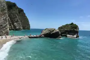 Belmont Becici, Рафаиловичи