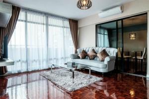 Wb Residence Muang Thong Thani, Пак-Крет