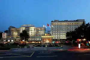 Отель «Yi Feng», Гуанчжоу