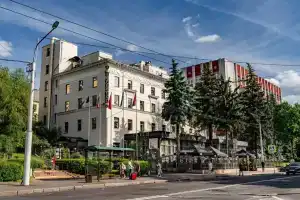 Imperial Palace Hotel