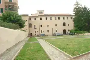 Ostello Il Chiostro, Марино