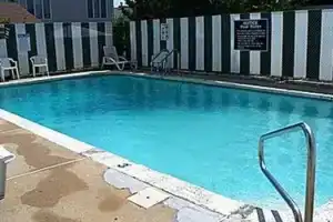 Aquarius Arms Motel, Сисайд-Хайтс