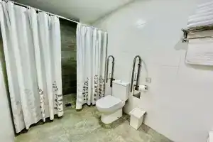Dori Rooms Hostal, Тарифа