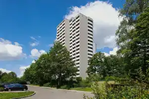 Apartment 13. Og mit tollem Blick, Тюбинген