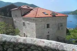 Apartments David, Пераст