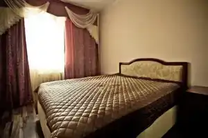 Отель «Интур Каракол», Каракол