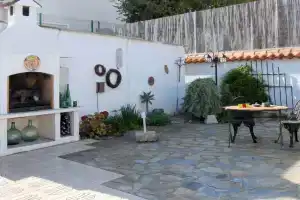 Casa Dama, Альбир