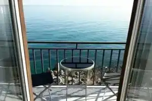 Balcone Sugli Scogli, Чефалу