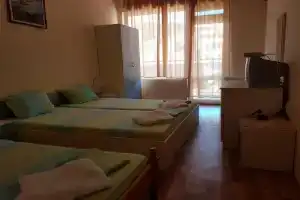 Brilliantin Guest House, Свети Влас