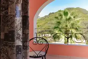 Evergreen Apartments, Агиос Гордиос