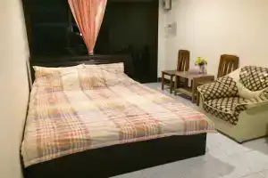 Sandee Place Mountain View, Чом Тхонг