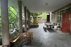 Гостиница у Генерала, Рыбачье