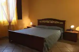 Casa Vacanze Camilla, Николози