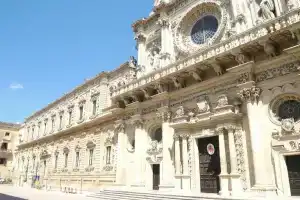 Anna House Trilocale, Велье