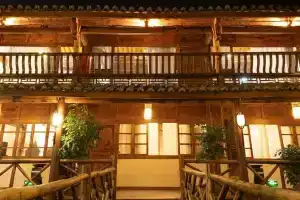 Spring Guesthouse, Куньмин