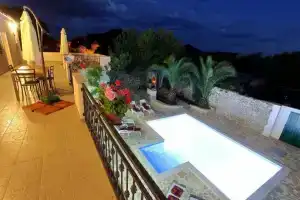 Didovi Dvori, Bibinje