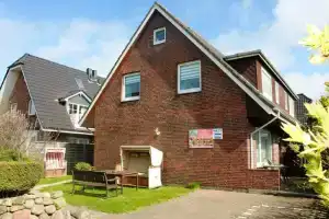 Apartment With 2 Bedrooms in Westerland-sylt, With Furnished Garden and Wifi, Вестерланд