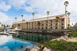 Hampton Inn Channel Islands Harbor, Окснард