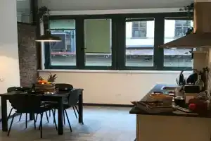 Style And Room, Неаполь