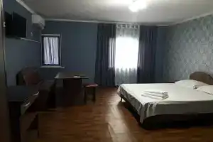 Бархат, Бишкек