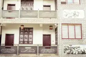 Haiyuezhuang Like Inn, Дали