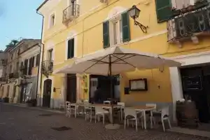Casa Manthonè, Пескара