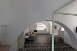 Moma Business Apartments, Мольфетта