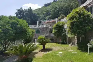Ischia Dream Visions, Искья