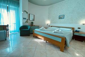 Le Tre Caravelle Hotel, Палинуро