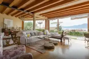 Casa Antichita, Торри-дель-Бенако