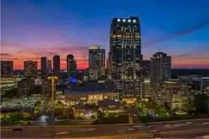 The Post Oak Hotel at Uptown Houston, Хьюстон