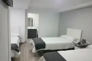 Guesthouse Central, Аликанте