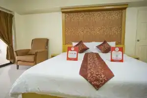 Nida Rooms Tapae Walking Street Soi 4, Чианг Май