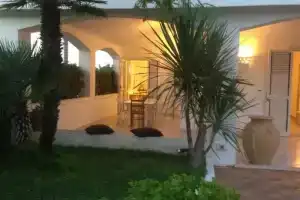 Villa Masai, Роза-Марина