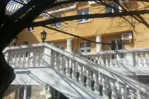 Vila Lazar, Врнячка Баня