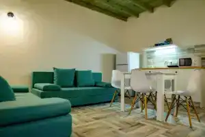 Dacha, Межводное