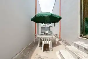 Bilo Totò, Казарано
