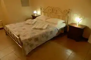 Visit Arcevia Appartamenti Casa Vacanze Albergo Diffuso, Арчевиа