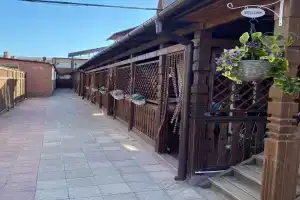 Домик с верандой, Штормовое