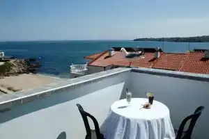 Вила Кани, Созополь